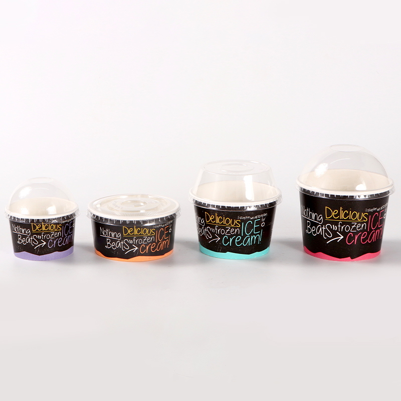 كوب ورقي للآيس كريم