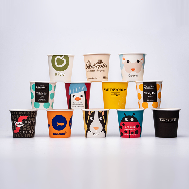 كوب ورق حائط واحد